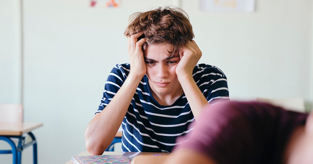 O alerta silencioso: quando o estresse oculta doenças crônicas na equipe.
